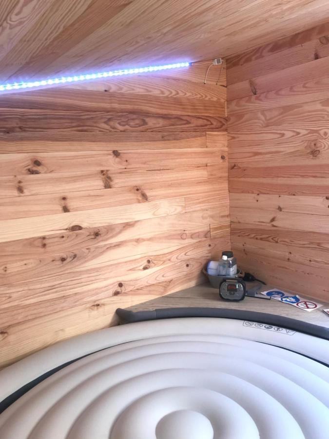 Gite Du Serre De Boudre Climatise, Spa Permanent Buisson Dış mekan fotoğraf